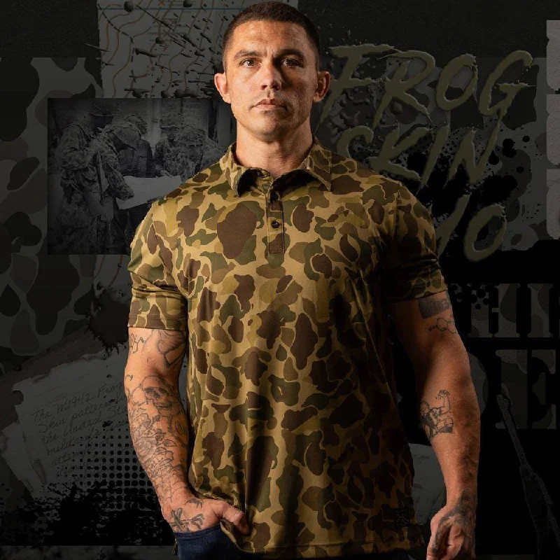 Men's Shirts with Animal PrintsMen's Polo - Frog Skin Forest