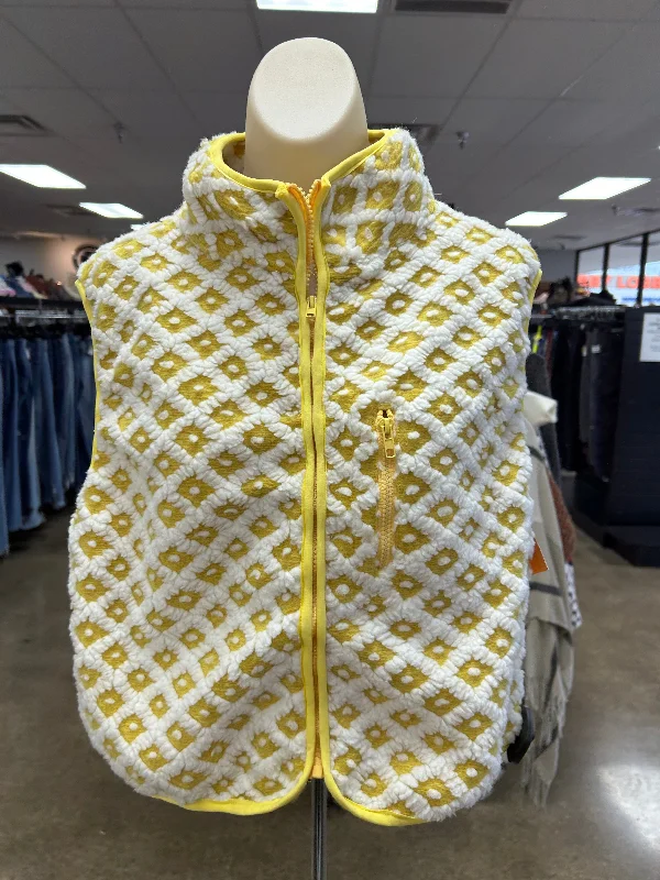 Men's Coats Made in ItalyVest Faux Fur & Sherpa By Clothes Mentor In White & Yellow, Size:L