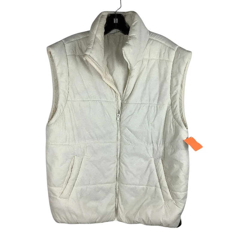 Men's Coats with Adjustable SleevesVest Puffer & Quilted By Dsg Outerwear In White, Size: XS/S Men's Coats with Adjustable SleevesVest Puffer & Quilted By Dsg Outerwear In White, Size: XS/S