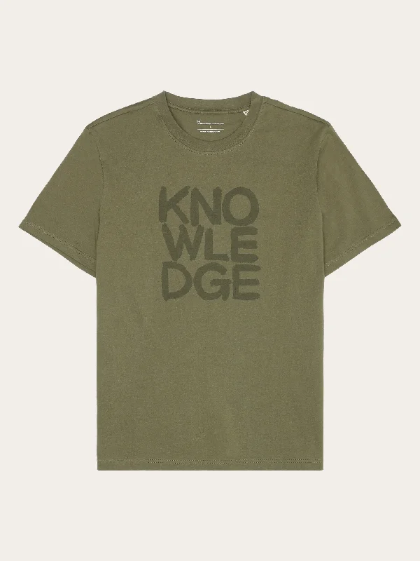 Men's Shirts with Button-Down PocketsRegular short sleeve heavy single t-shirt - Regenerative Organic Certified™ - GOTS/Vegan - Burned Olive Men's Shirts with Button-Down PocketsRegular short sleeve heavy single t-shirt - Regenerative Organic Certified™ - GOTS/Vegan - Burned Olive