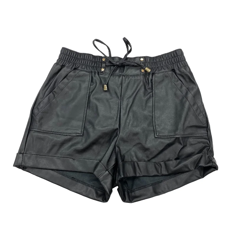 Breathable and Lightweight Men's Summer ShortsBLACK SHORTS by CI SONO Size:M