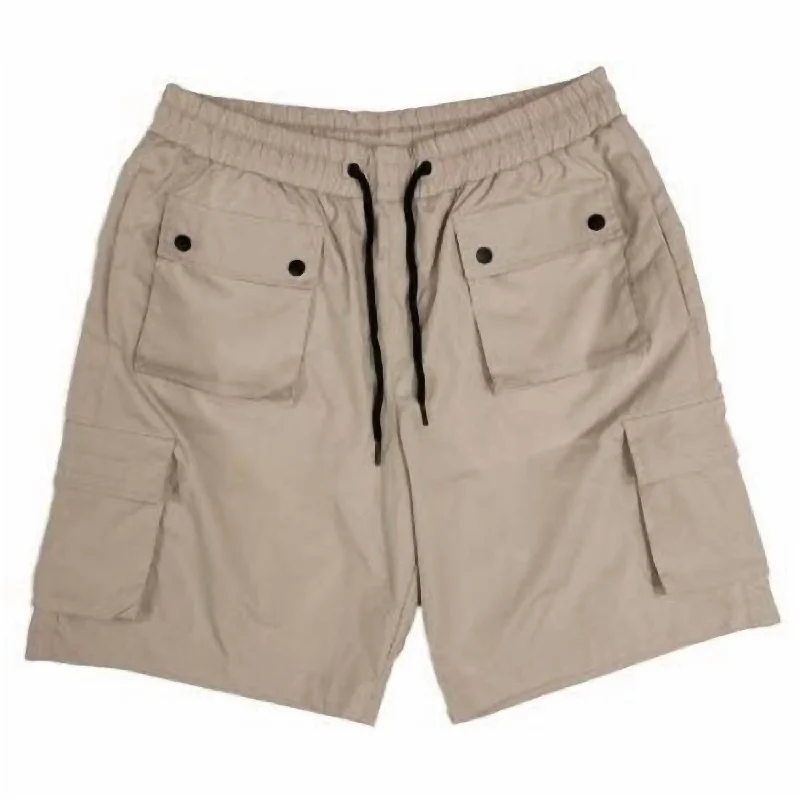 Weather-Adaptive Men's Outdoor and Adventure ShortsMen's Cargo Shorts In Khaki