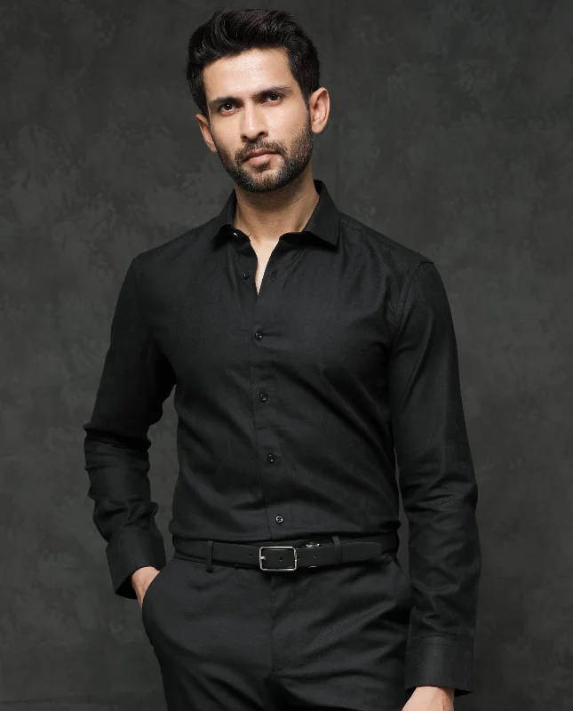 Men's Vintage T-Shirts for a Retro VibeRare Rabbit Mens Notum Black Cotton Fabric Full Sleeve Dobby Texture Shirt Men's Vintage T-Shirts for a Retro VibeRare Rabbit Mens Notum Black Cotton Fabric Full Sleeve Dobby Texture Shirt