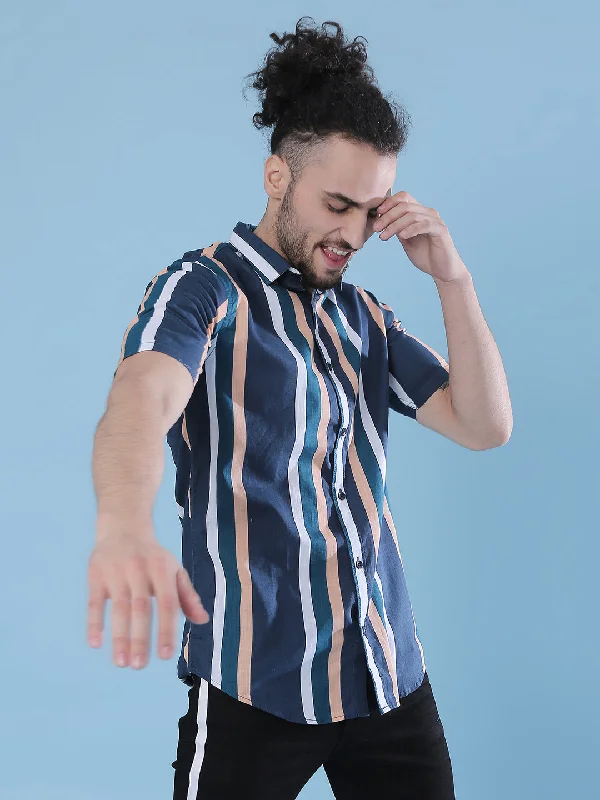 Men's French-Cuff Shirts for a Sophisticated EdgeCampus Sutra Men Stylish Casual Shirt Men's French-Cuff Shirts for a Sophisticated EdgeCampus Sutra Men Stylish Casual Shirt
