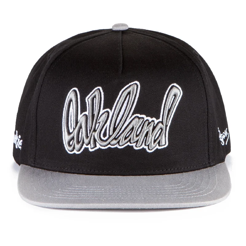 Lightweight Baseball CapsThe Town 2-Tone Snapback Cap - Too $hort