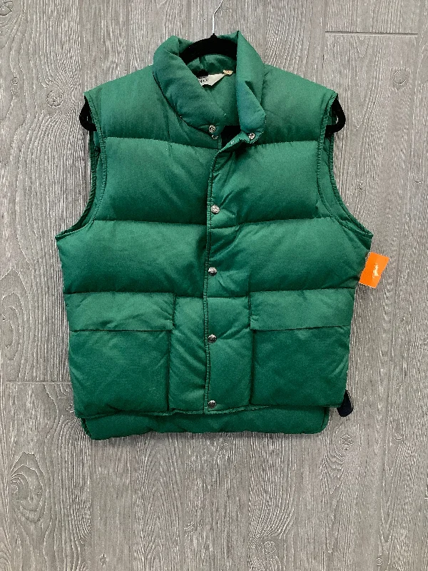 Men's Coats for Outdoor ActivitiesVest Puffer & Quilted By Woolrich In Green, Size: M Men's Coats for Outdoor ActivitiesVest Puffer & Quilted By Woolrich In Green, Size: M