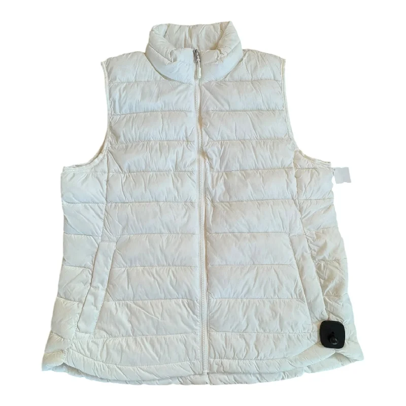 Essential Men's Puffer JacketsVest Puffer & Quilted By 32 Degrees In White, Size:L