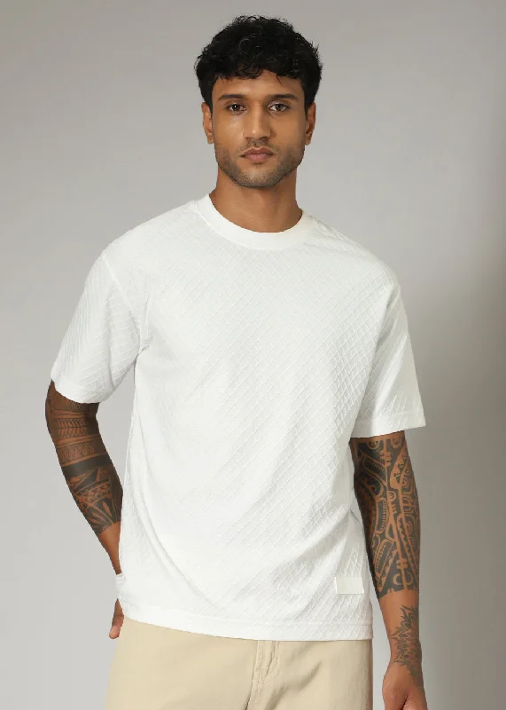Men's Shirts with Pleated HemlinesWhite Textured Regular T-shirt