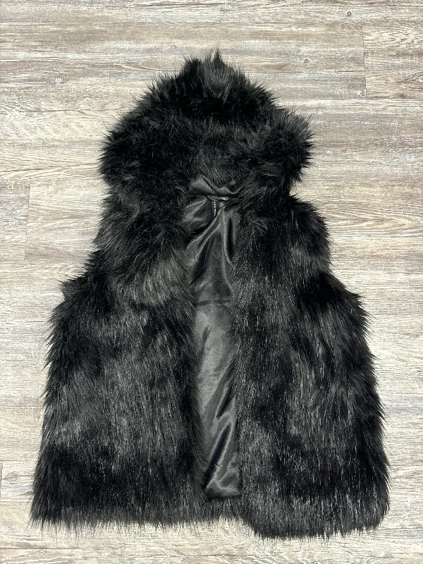 Lightweight Men's WindbreakersVest Faux Fur & Sherpa By Willi Smith In Black, Size: L Lightweight Men's WindbreakersVest Faux Fur & Sherpa By Willi Smith In Black, Size: L