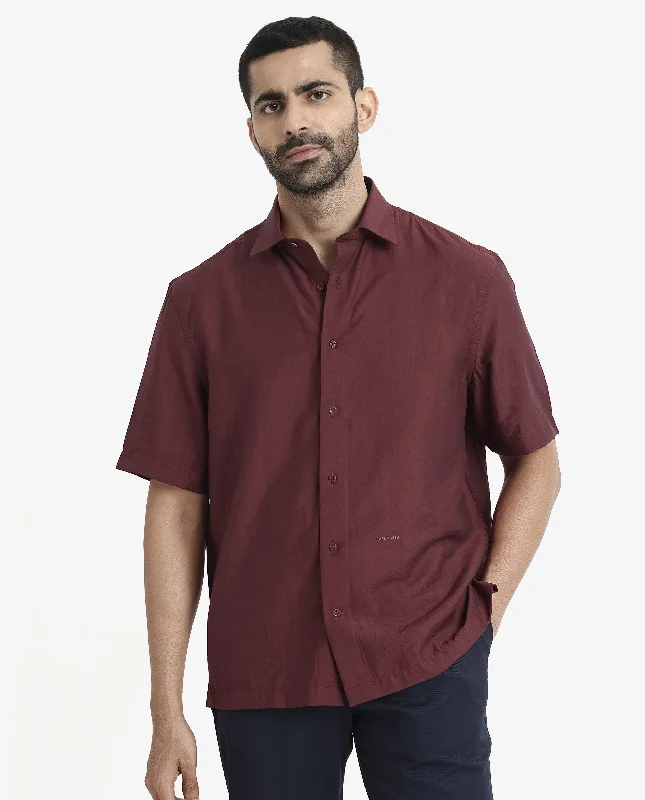 Men's Organic Cotton Shirts for Eco-ConsciousnessRare Rabbit Men Blois Maroon Viscose Nylon Fabric Short Sleeve Slim Fit Plain Shirt