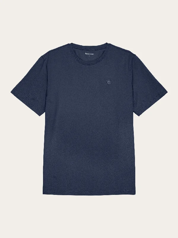 Men's Shirts with Hook-and-Loop ClosuresRegular fit Badge t-shirt - Insigna Blue melange Men's Shirts with Hook-and-Loop ClosuresRegular fit Badge t-shirt - Insigna Blue melange