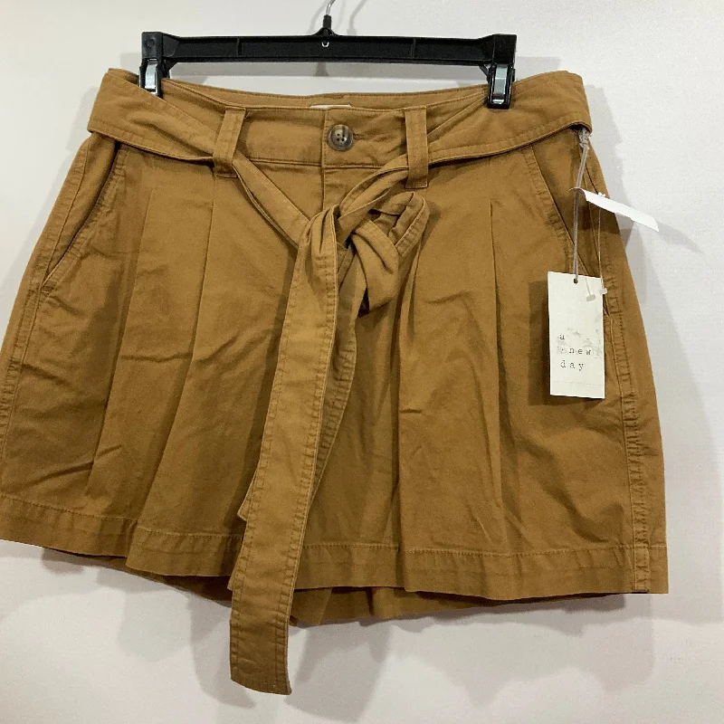 All-Around Men's Versatile Casual ShortsSHORTS by A NEW DAY In BROWN, Size: 4