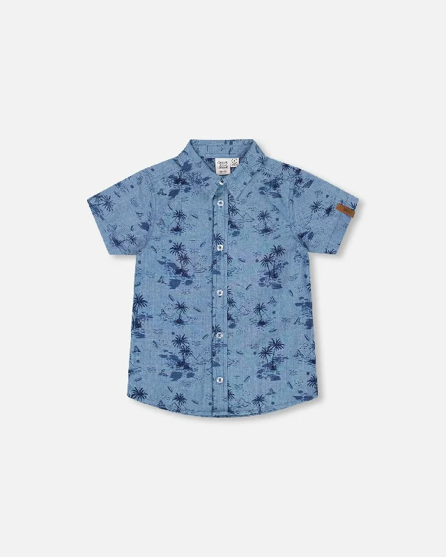 Men's Scoop Neck T-Shirts for a Relaxed FeelPrinted Chambray Short Sleeve Shirt Pale Blue And Navy Men's Scoop Neck T-Shirts for a Relaxed FeelPrinted Chambray Short Sleeve Shirt Pale Blue And Navy