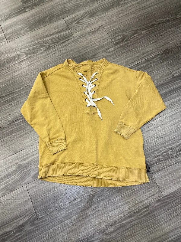 Men's Hoodies with Wind-Resistant FabricSweatshirt Crewneck By Aerie In Yellow, Size: S Men's Hoodies with Wind-Resistant FabricSweatshirt Crewneck By Aerie In Yellow, Size: S