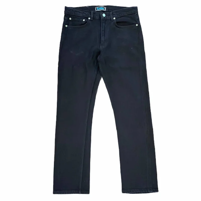 Men's Straight-Leg Jeans in Dark WashMen's Relaxed Fit 5 Pocket Denim Jeans In Black Men's Straight-Leg Jeans in Dark WashMen's Relaxed Fit 5 Pocket Denim Jeans In Black