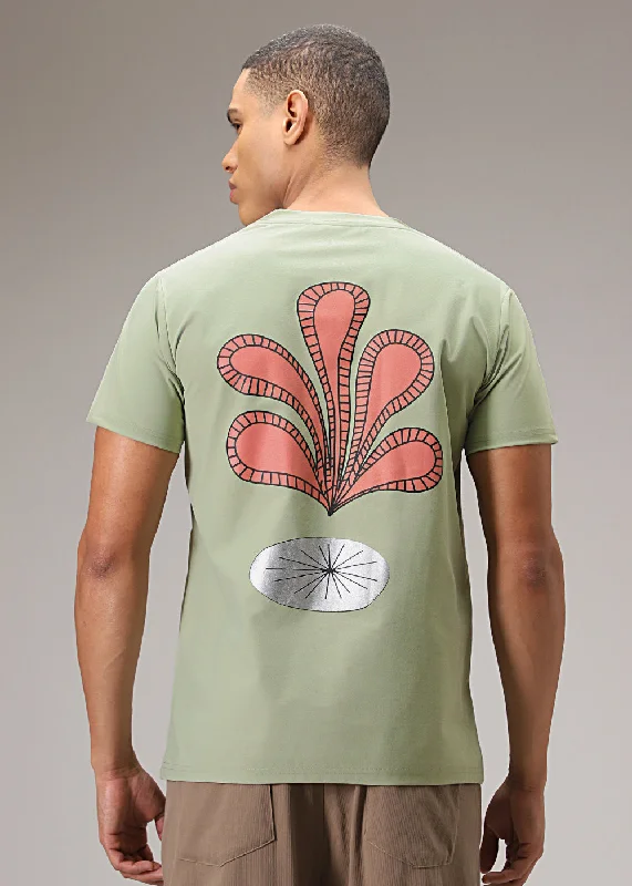 Men's Shirts with Abstract DesignsClover Green Printed T-Shirt
