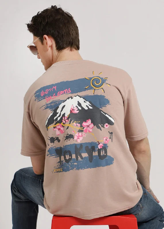 Men's Shirts with Appliqué DetailsLight Beige Oversized T-shirt