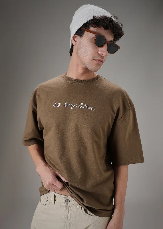 Men's Shirts with Logo EmbossmentsMinimalist Print Brown Oversized T-shirt
