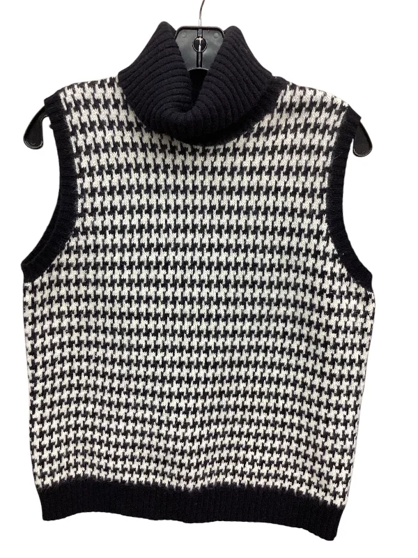 Winter-Ready Men's CoatsVest Sweater By Lauren By Ralph Lauren  Size: L