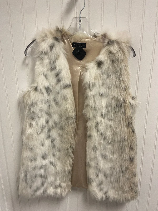 Men's Coats for All SeasonsVest Faux Fur & Sherpa By Investments In Animal Print, Size: Sp Men's Coats for All SeasonsVest Faux Fur & Sherpa By Investments In Animal Print, Size: Sp