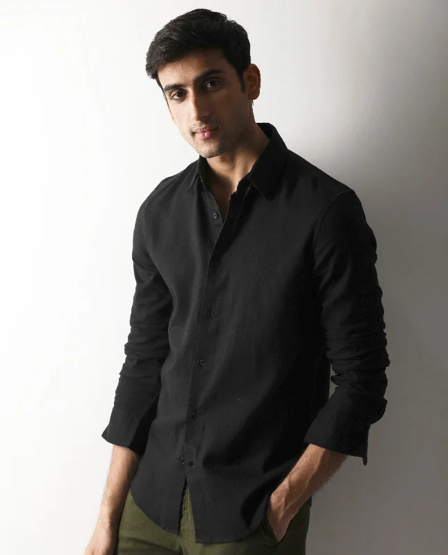 Classic Men's Dress ShirtsRare Rabbit Men's Layerr-2 Black Cotton Fabric Full Sleeve Regular Fit Solid Shirt Classic Men's Dress ShirtsRare Rabbit Men's Layerr-2 Black Cotton Fabric Full Sleeve Regular Fit Solid Shirt