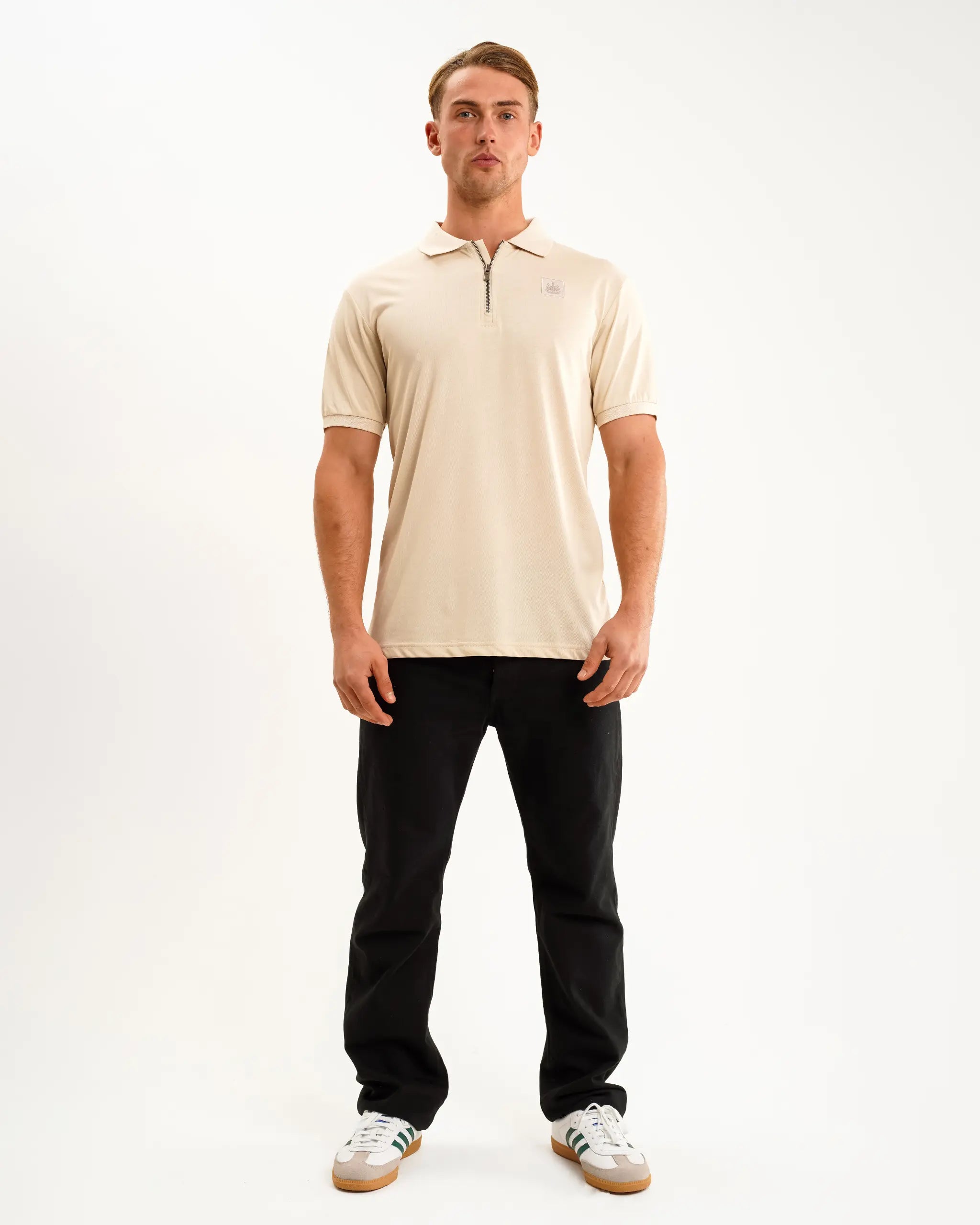 Men's Shirts with Single-Breasted DesignsNewcastle United Men's Oat Zipped Polo Shirt