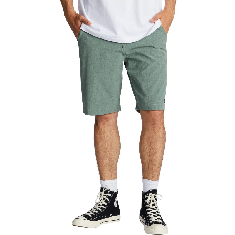 Cotton-Rich Men's Breathable and Soft Casual ShortsBillabong Crossfire Walkshorts