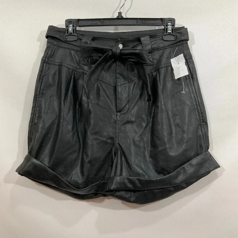 Men's Short-Waisted Dress ShortsSHORTS by CI SONO In BLACK, Size: M