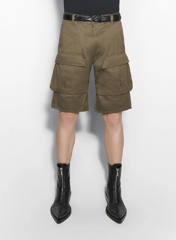 Men's Chino Shorts with a Tailored and Dressy Fitkhaki cargo shorts