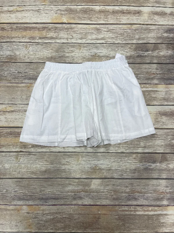 Skinny Men's Fit Casual ShortsShorts By Fashion Nova In White, Size: Xl