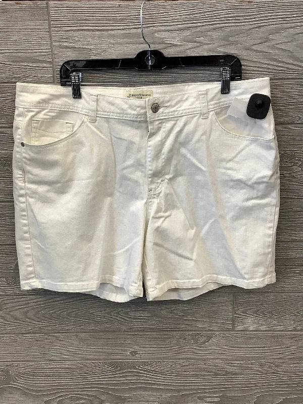 Easy-to-Wear Men's Machine-Washable Casual ShortsShorts By St Johns Bay In White Denim, Size: 18w Easy-to-Wear Men's Machine-Washable Casual ShortsShorts By St Johns Bay In White Denim, Size: 18w