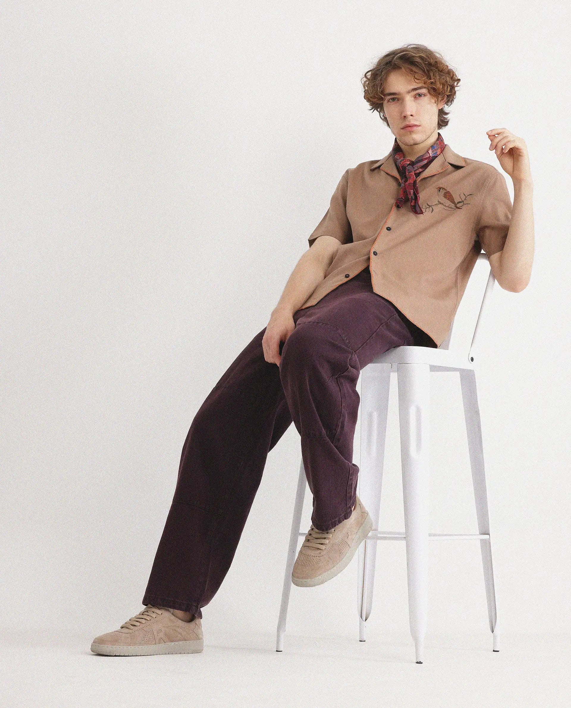 LIGHT BROWN