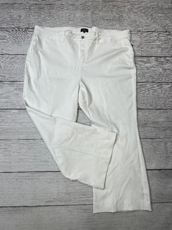 Slim-Fit Men's JeansJeans Designer By Not Your Daughters Jeans  Size: 26