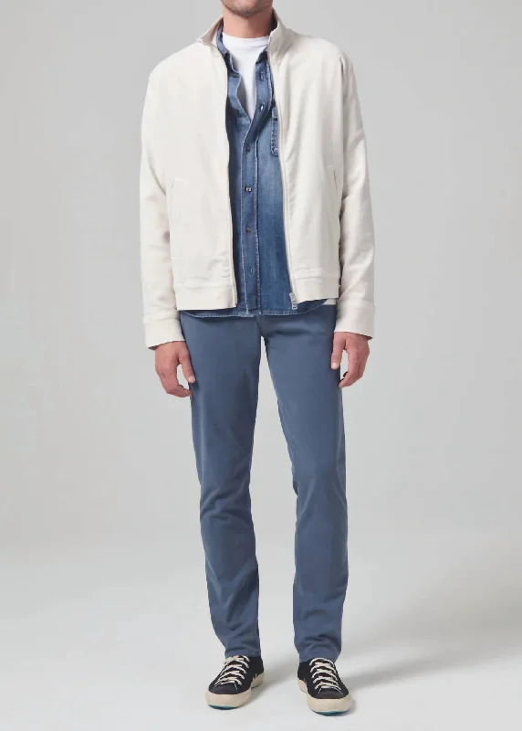 Men's Jeans Made from Recycled MaterialsLondon Tapered Slim Stretch Sateen Jeans In Sentry