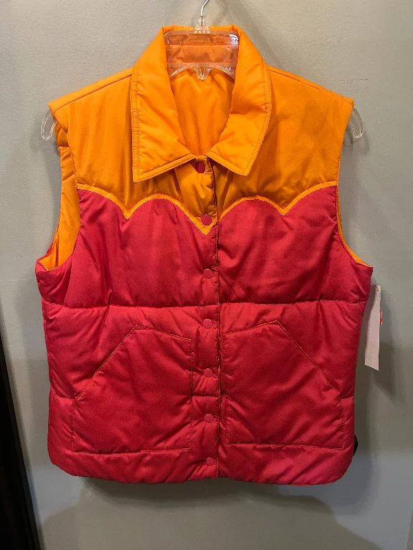 Men's Coats with Patchwork DesignsVest Puffer & Quilted By Roper In Orange & Pink, Size: M Men's Coats with Patchwork DesignsVest Puffer & Quilted By Roper In Orange & Pink, Size: M